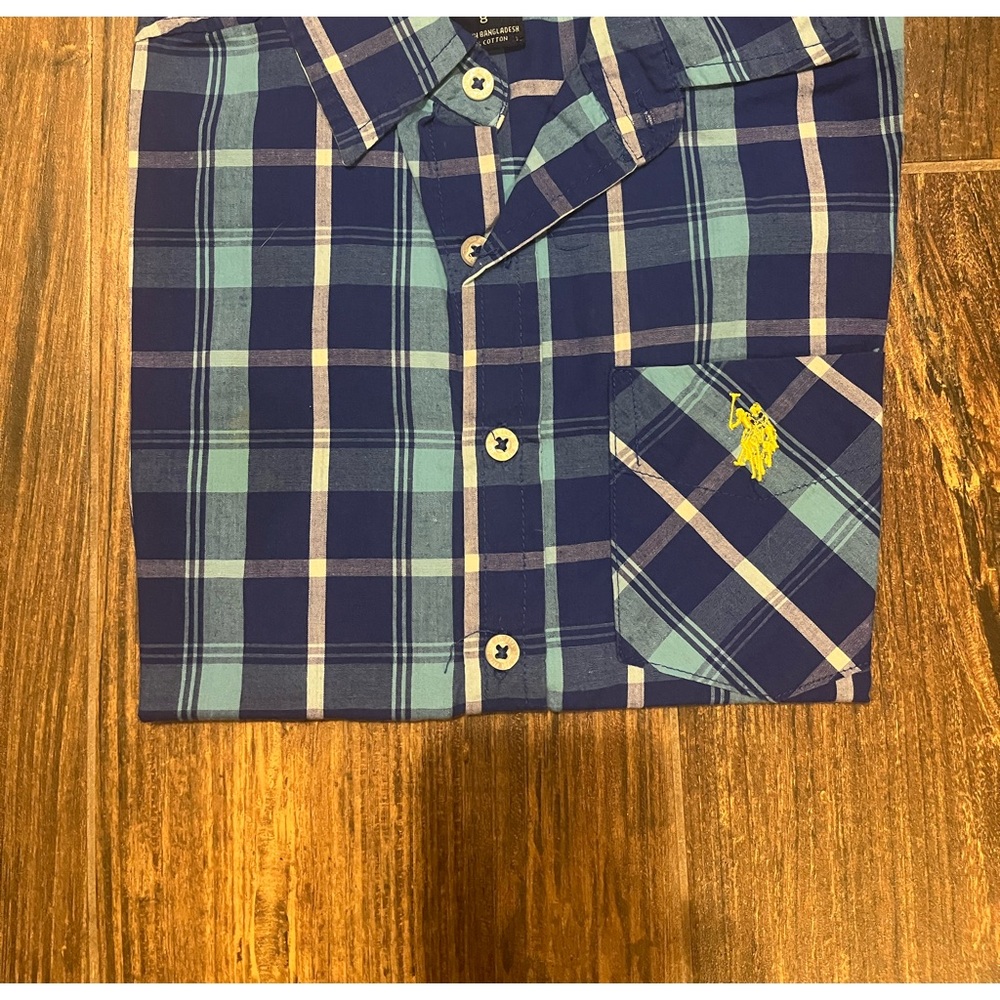 U S POLO ASSN short sleeve button down blue plaid shirt